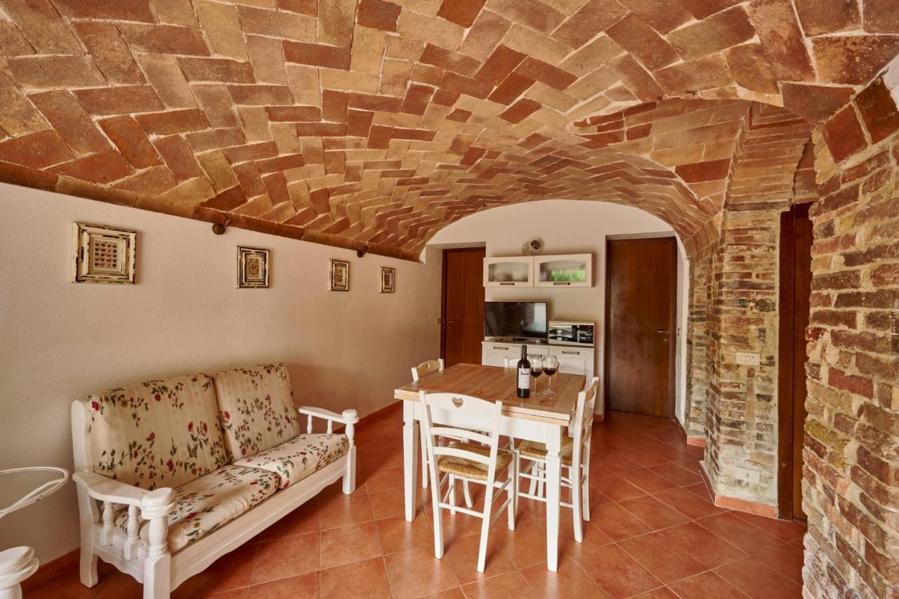 Agriturismo Il Canneto Casole dʼElsa Dış mekan fotoğraf