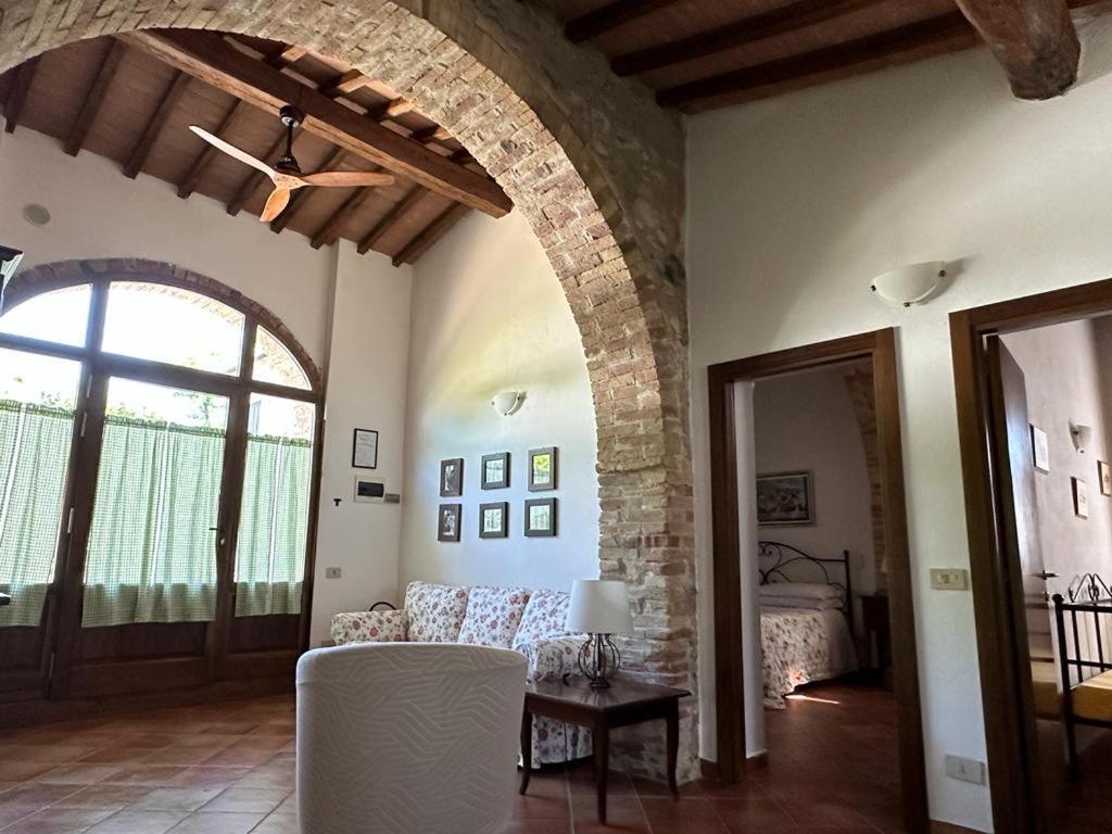 Agriturismo Il Canneto Casole dʼElsa Dış mekan fotoğraf